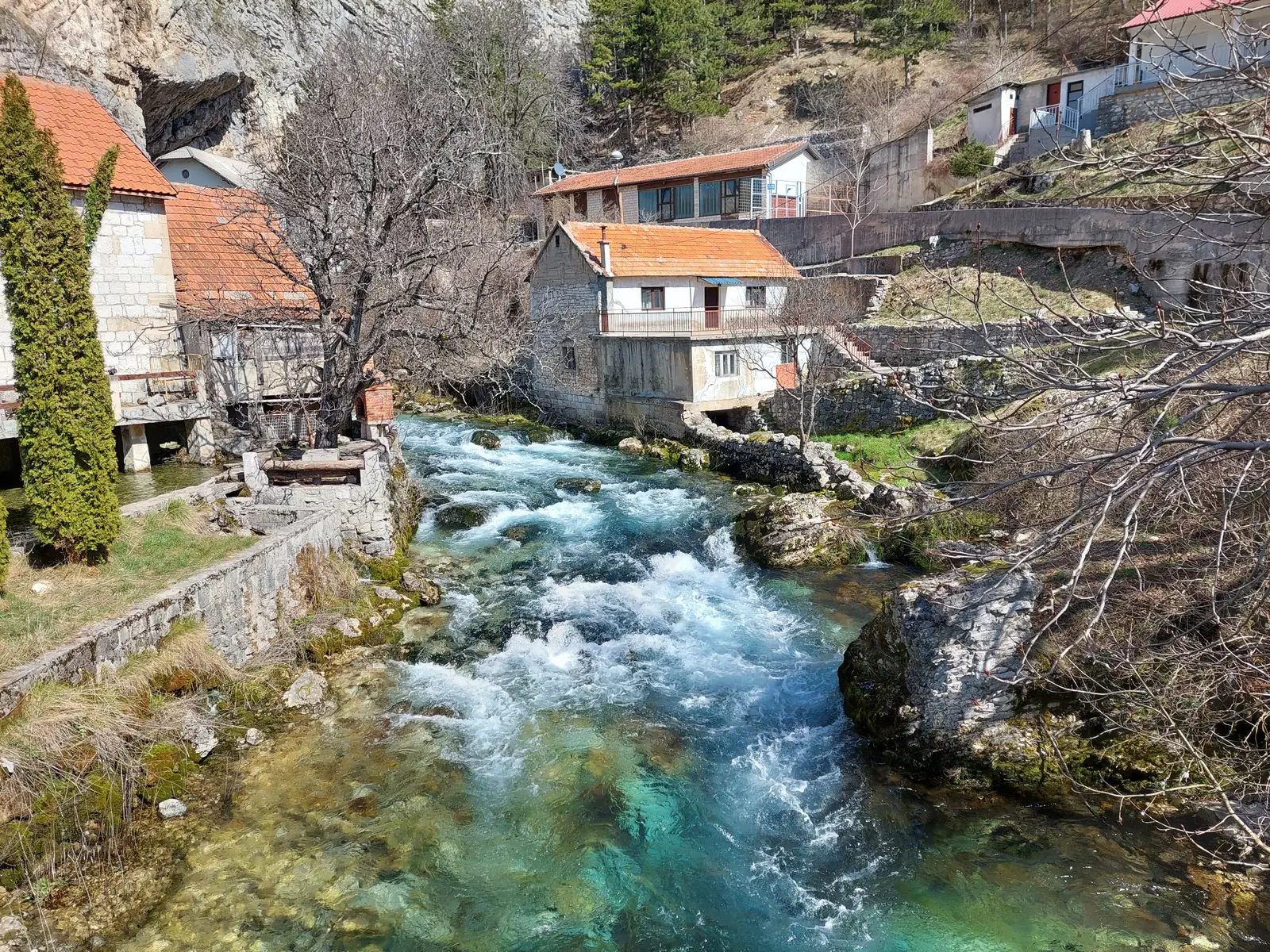 Duman - izvor Bistrice i stari most – Livno