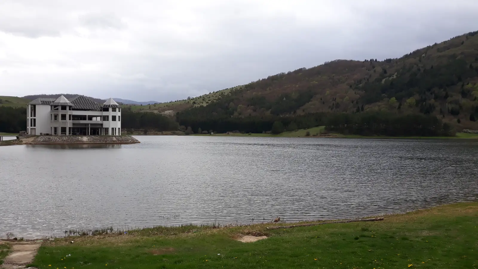 Lac aux Chênes – Glamoč