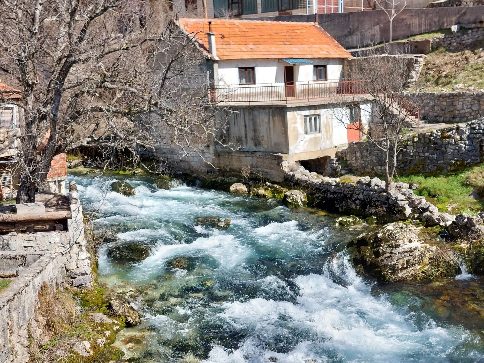 Duman - izvor Bistrice i stari most – Livno