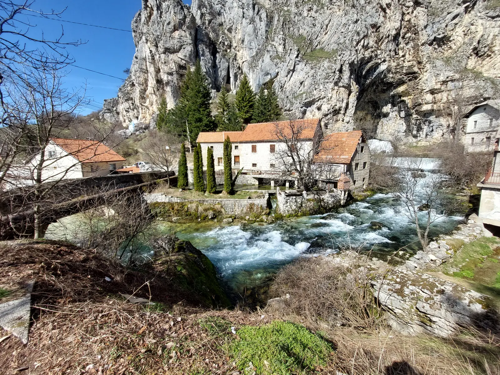 Duman - izvor Bistrice i stari most – Livno